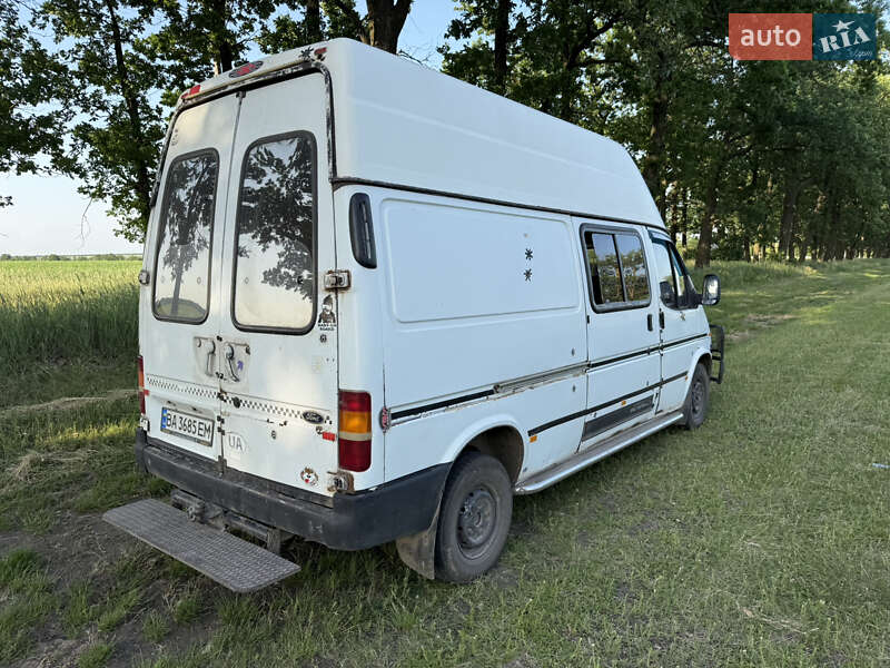 Вантажний фургон Ford Transit 1998 в Кропивницькому