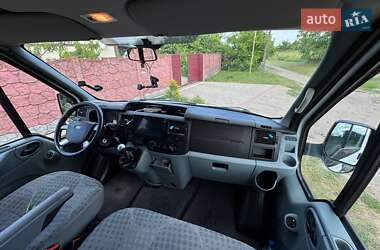 Минивэн Ford Transit 2011 в 