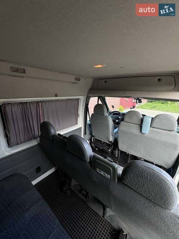 Микроавтобус Ford Transit 2011 в Тульчине