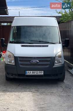 Грузовой фургон Ford Transit 2013 в 