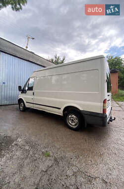 Грузовой фургон Ford Transit 2005 в 