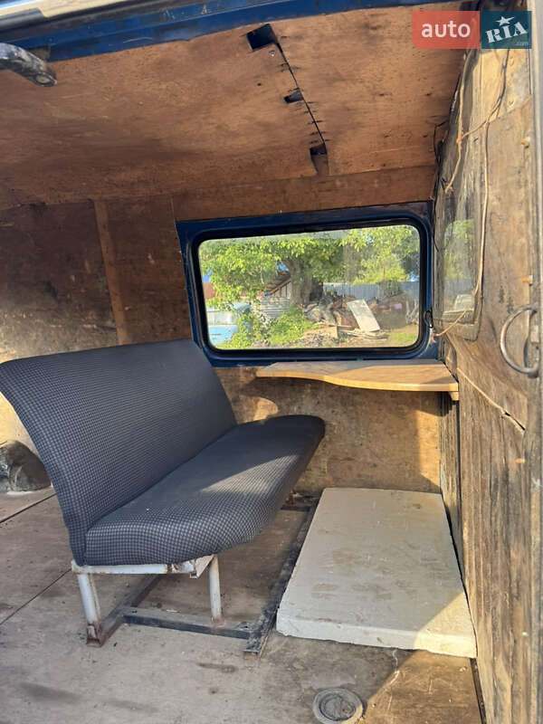 Грузовой фургон Ford Transit 1993 в Черновцах
