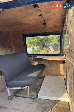 Грузовой фургон Ford Transit 1993 в 