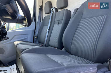 Вантажний фургон Ford Transit 2016 в 