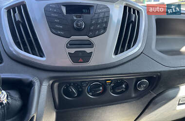 Вантажний фургон Ford Transit 2016 в 
