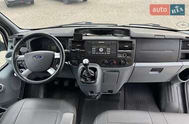Мікроавтобус Ford Transit 2013 в 