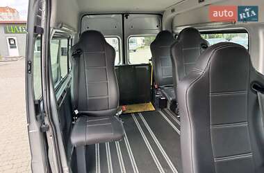 Мікроавтобус Ford Transit 2013 в 