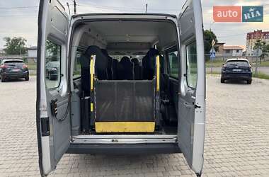 Мікроавтобус Ford Transit 2013 в 