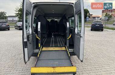 Мікроавтобус Ford Transit 2013 в 