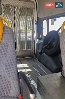 Грузопассажирский фургон Ford Transit 2013 в 