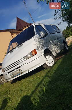 Микроавтобус Ford Transit 1986 в Черновцах