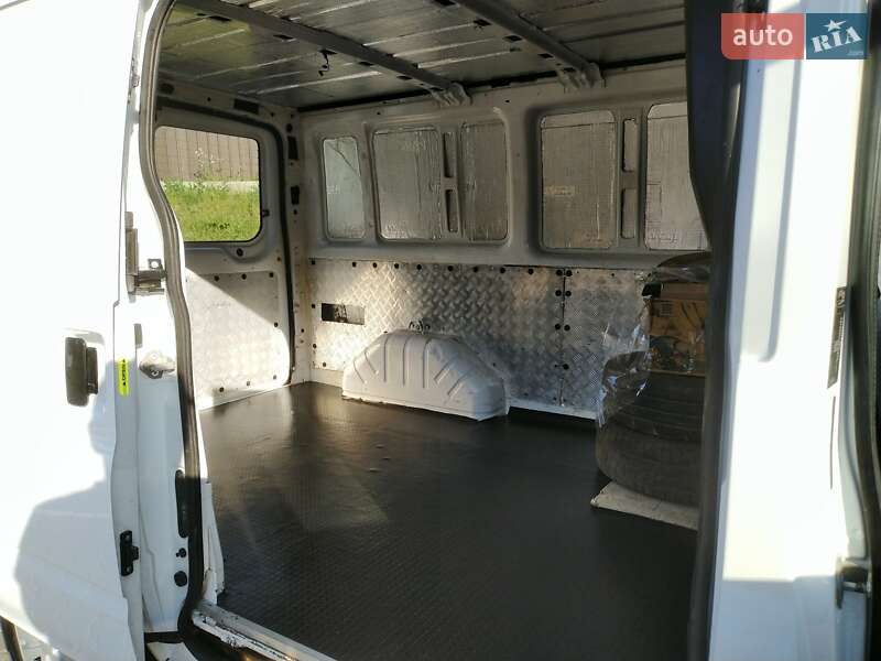Грузовой фургон Ford Transit 2012 в Тернополе