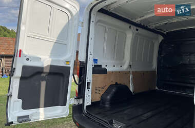 Грузовой фургон Ford Transit 2018 в 