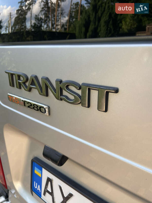 Грузовой фургон Ford Transit 2011 в Киеве