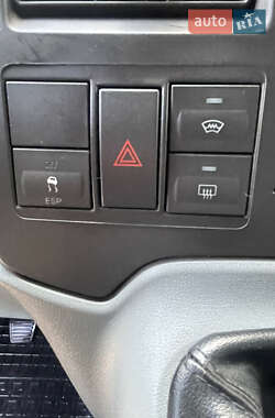 Грузовой фургон Ford Transit 2011 в 