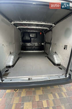 Грузовой фургон Ford Transit 2011 в 