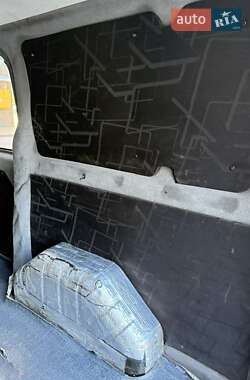 Грузопассажирский фургон Ford Transit 2005 в 