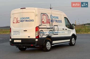 Грузовой фургон Ford Transit 2017 в 