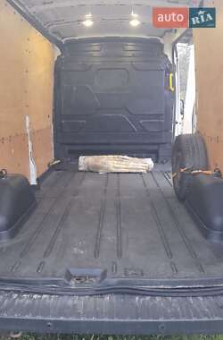 Грузовой фургон Ford Transit 2016 в 