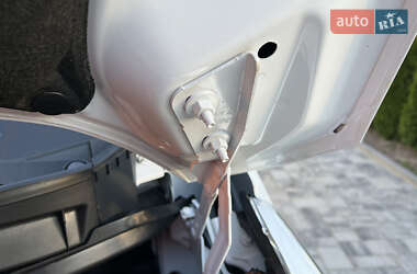 Грузовой фургон Ford Transit 2020 в 