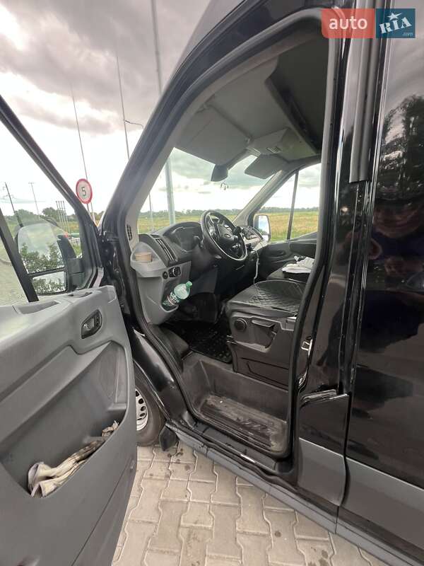 Микроавтобус Ford Transit 2016 в Карловке