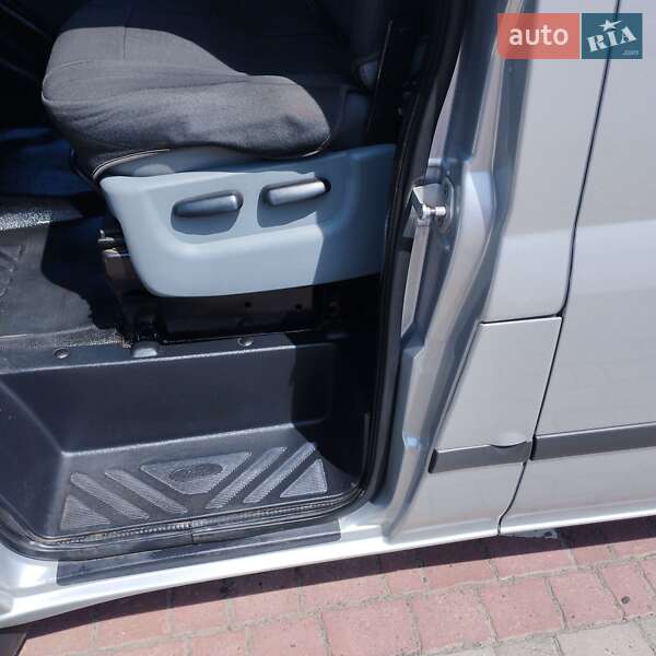 Мікроавтобус Ford Transit 2012 в Луцьку