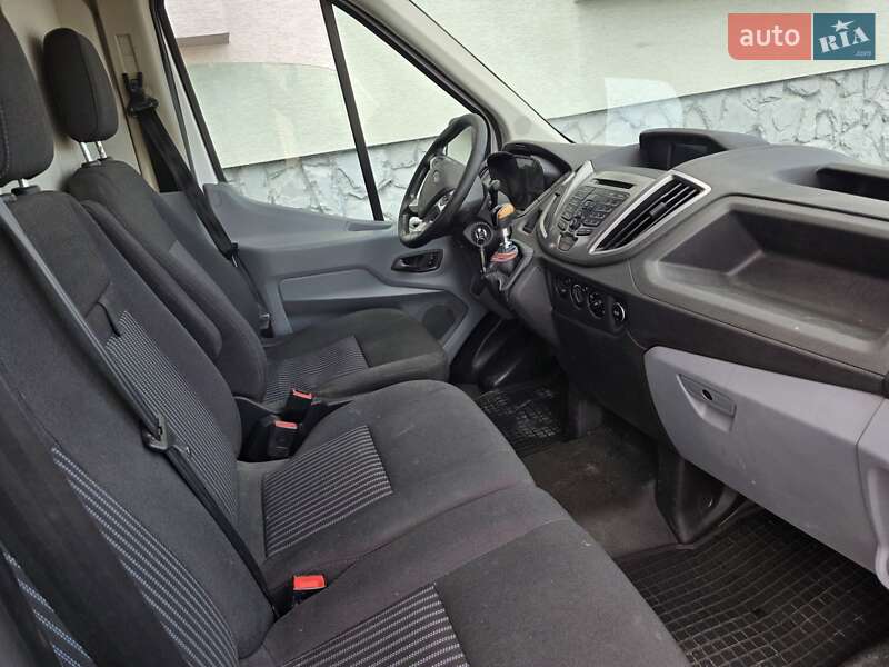 Грузовой фургон Ford Transit 2016 в Тернополе