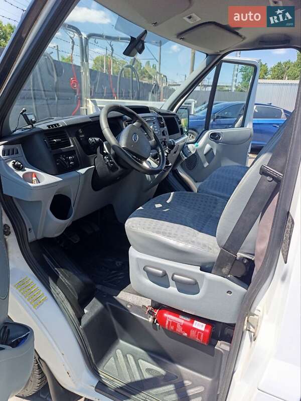 Вантажний фургон Ford Transit 2011 в Києві