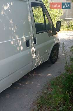 Грузовой фургон Ford Transit 2004 в 