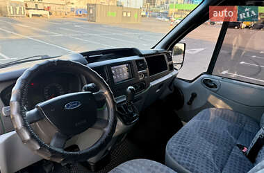 Вантажний фургон Ford Transit 2006 в 