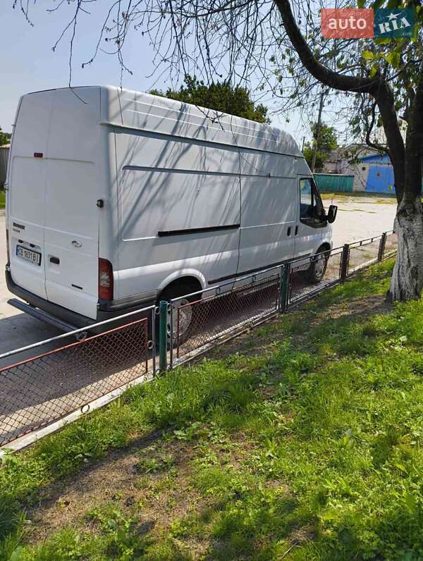 Вантажний фургон Ford Transit 2011 в Варві