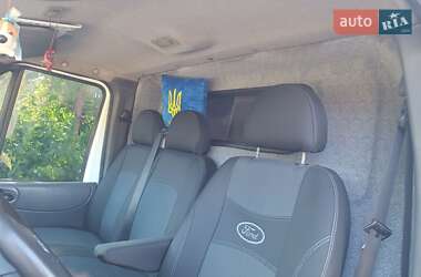 Вантажний фургон Ford Transit 2005 в 
