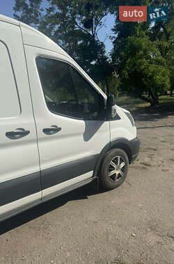 Вантажопасажирський фургон Ford Transit 2016 в 