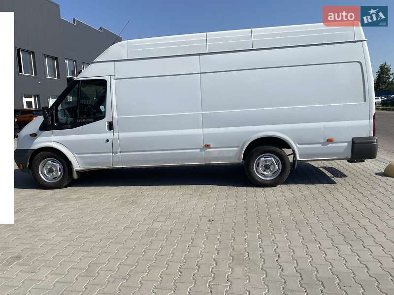 Ford Transit 2012
