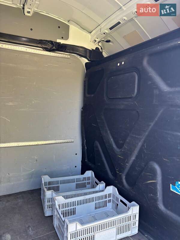 Вантажний фургон Ford Transit 2020 в Ковелі