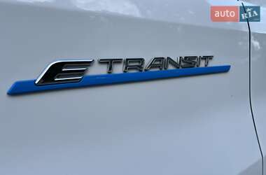 Вантажний фургон Ford Transit 2023 в 