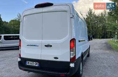 Вантажний фургон Ford Transit 2023 в 