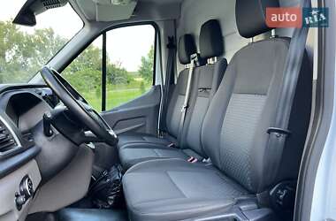 Вантажний фургон Ford Transit 2023 в 