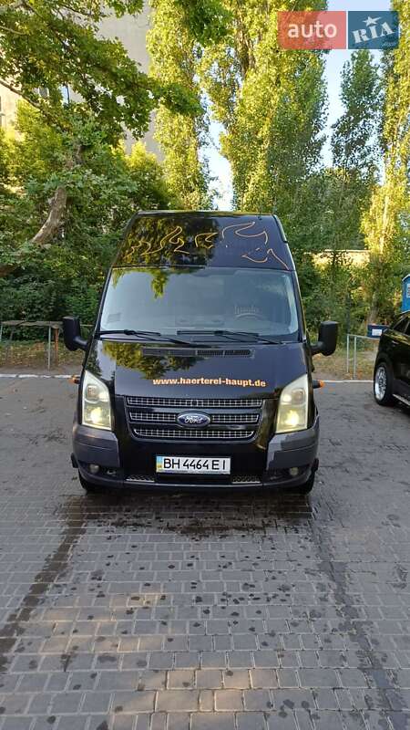 Вантажний фургон Ford Transit 2012 в Одесі