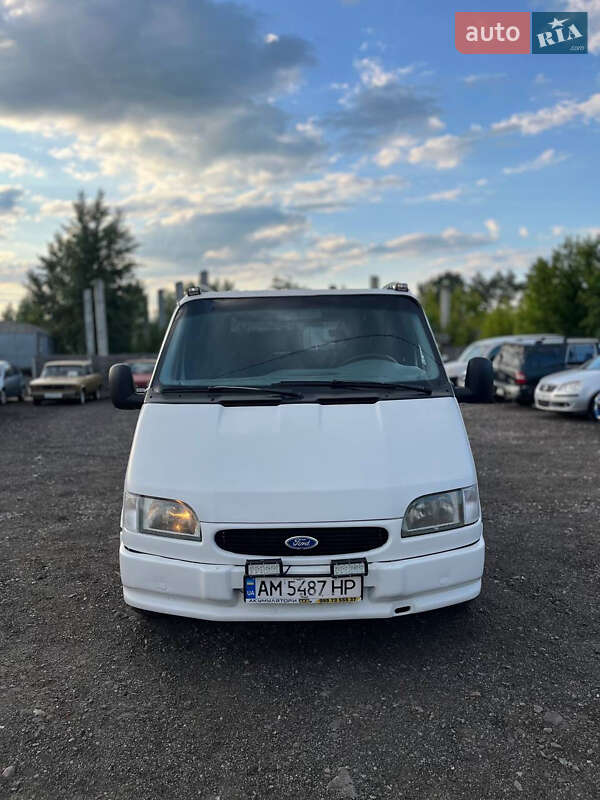Автовоз Ford Transit 1995 в Білогородці