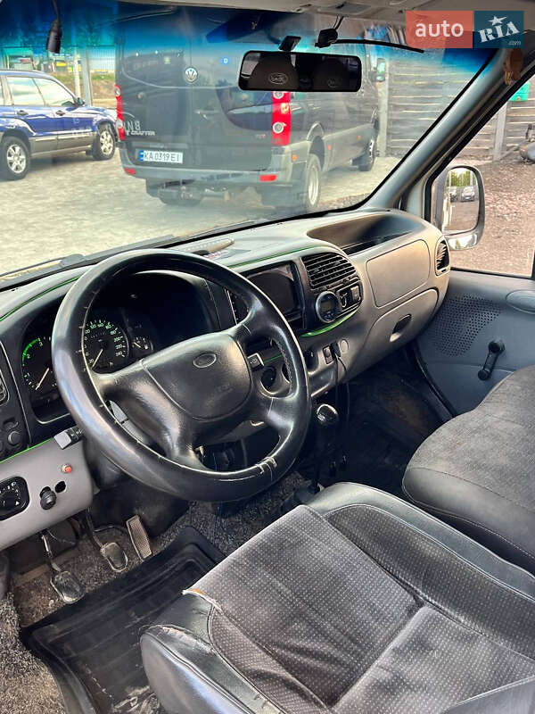 Автовоз Ford Transit 1995 в Білогородці