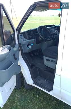 Вантажний фургон Ford Transit 2007 в 