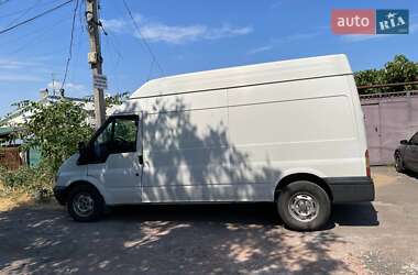 Грузовой фургон Ford Transit 2004 в 