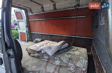 Вантажний фургон Ford Transit 2005 в 