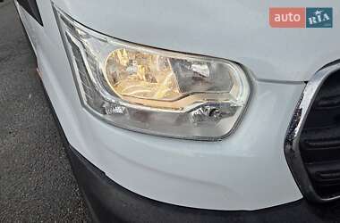 Вантажний фургон Ford Transit 2019 в 