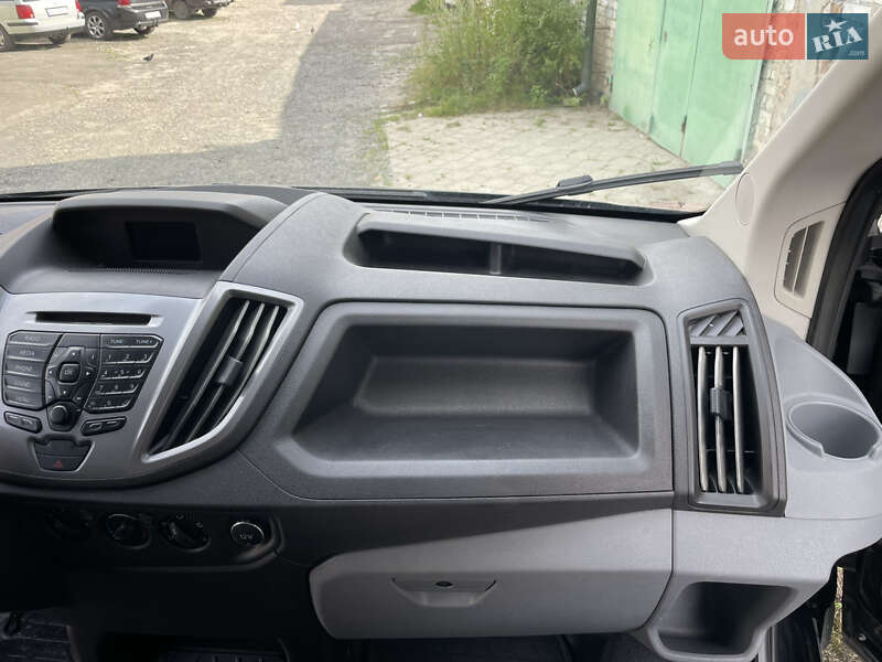 Грузовой фургон Ford Transit 2016 в Ковеле