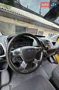 Грузовой фургон Ford Transit 2017 в 