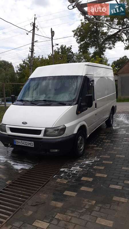 Грузовой фургон Ford Transit 2005 в 