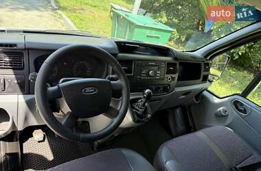 Грузовой фургон Ford Transit 2013 в 