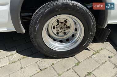 Грузовой фургон Ford Transit 2013 в 